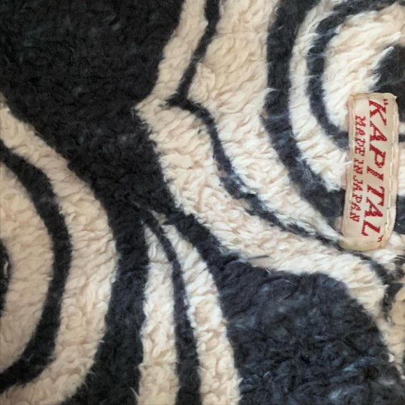 Kapital ainumoreau muffler scarf - Picture 2 of 2